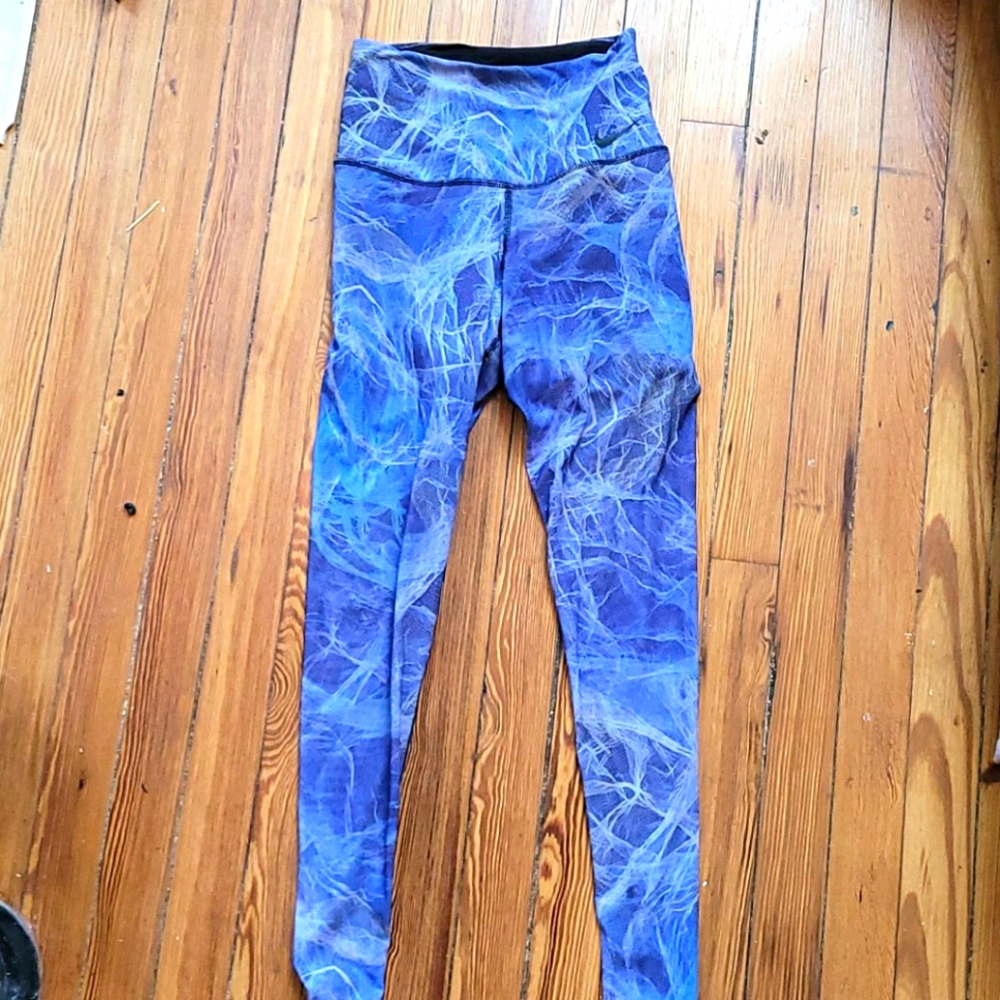 Nike sheer leggings
